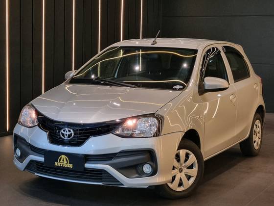 TOYOTA ETIOS 1.3 X 16V FLEX 4P MANUAL TOYOTA ETIOS 1.3 X 16V FLEX 4P MANUAL